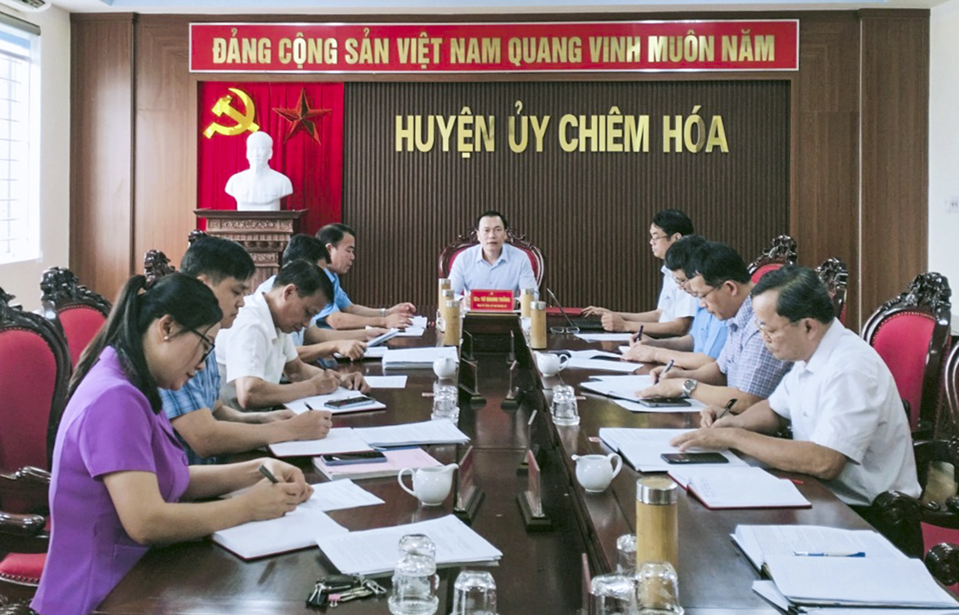 Đồng chí Bí thư Huyện ủy Vũ Quang Thắng làm việc với Ủy ban Kiểm tra Huyện ủy