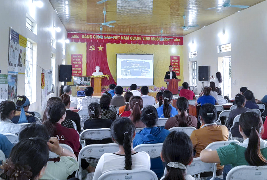 Phòng văn hóa, khoa học và thông tin huyện Chiêm Hóa tổ chức tập huấn nâng cao kỹ năng làm du lịch