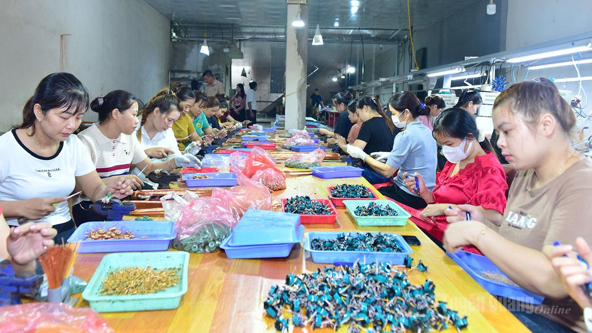 Phát triển nguồn nhân lực nông thôn