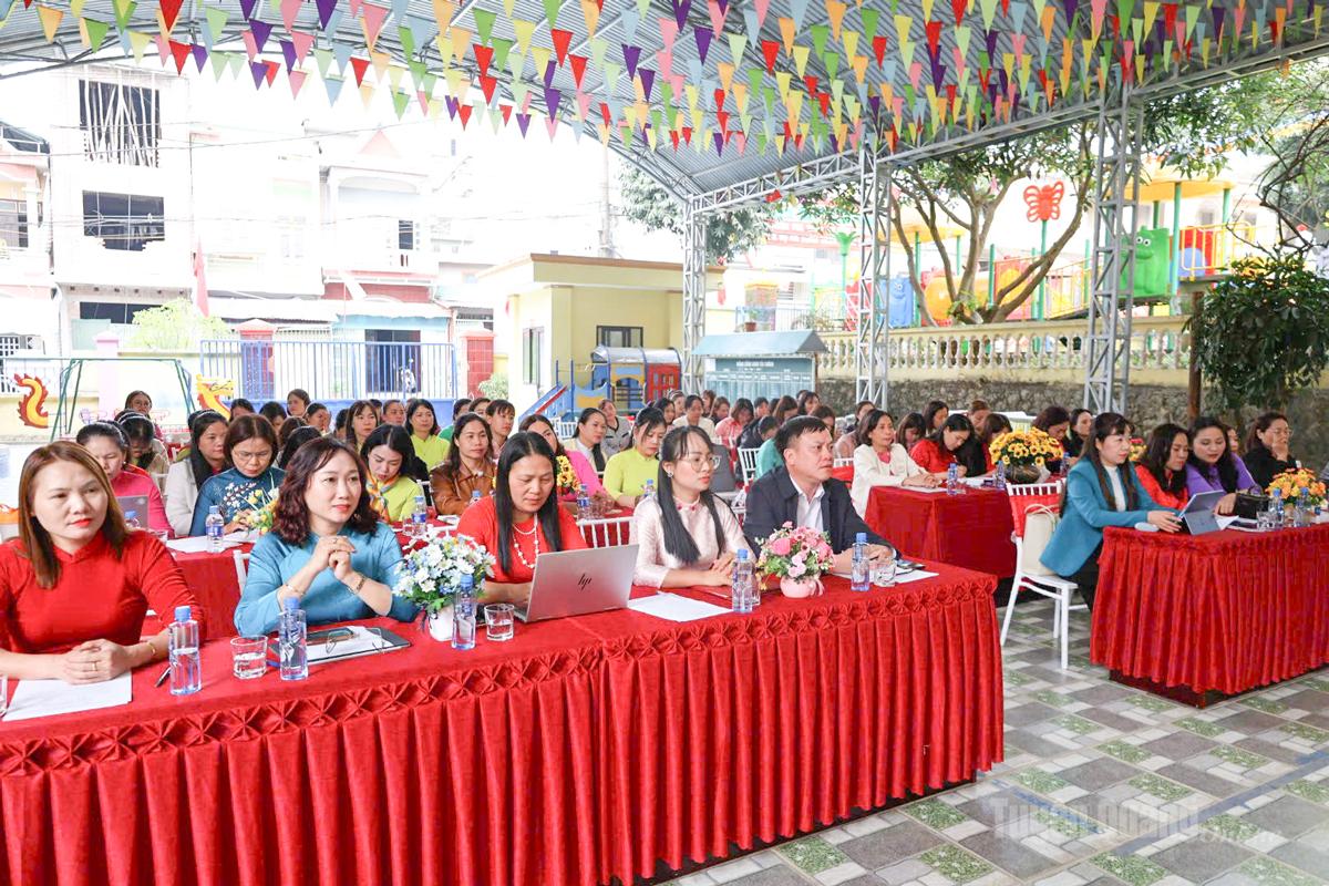 Hội thảo Chuyên đề “Tăng cường tiếng Việt cho trẻ em vùng đồng bào dân tộc thiểu số”