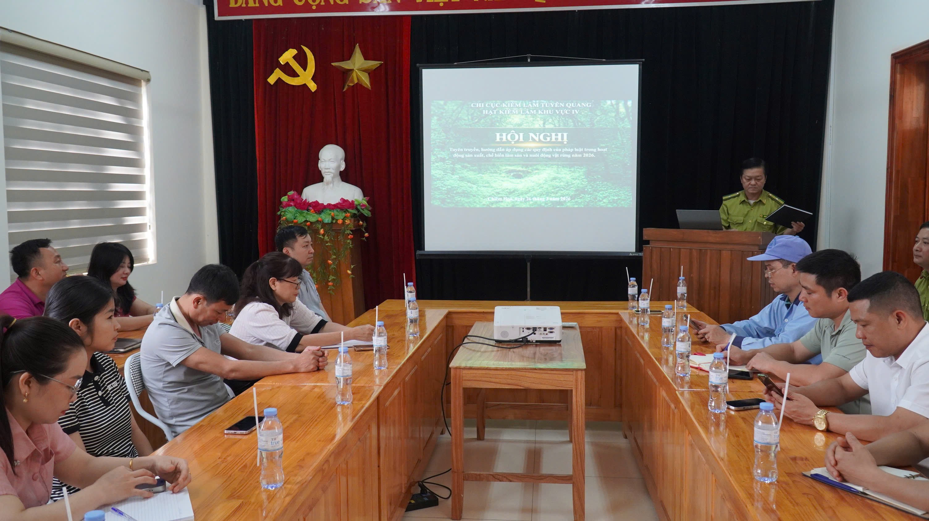 Hạt Kiểm lâm khu vực IV tổ chức tuyên truyền pháp luật về lâm nghiệp