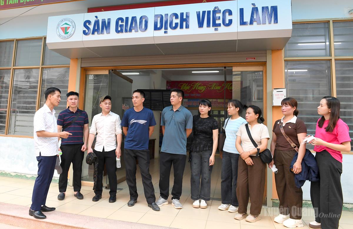 Tuyên Quang đưa 88 người lao động đi làm việc tại Hàn Quốc theo hợp đồng