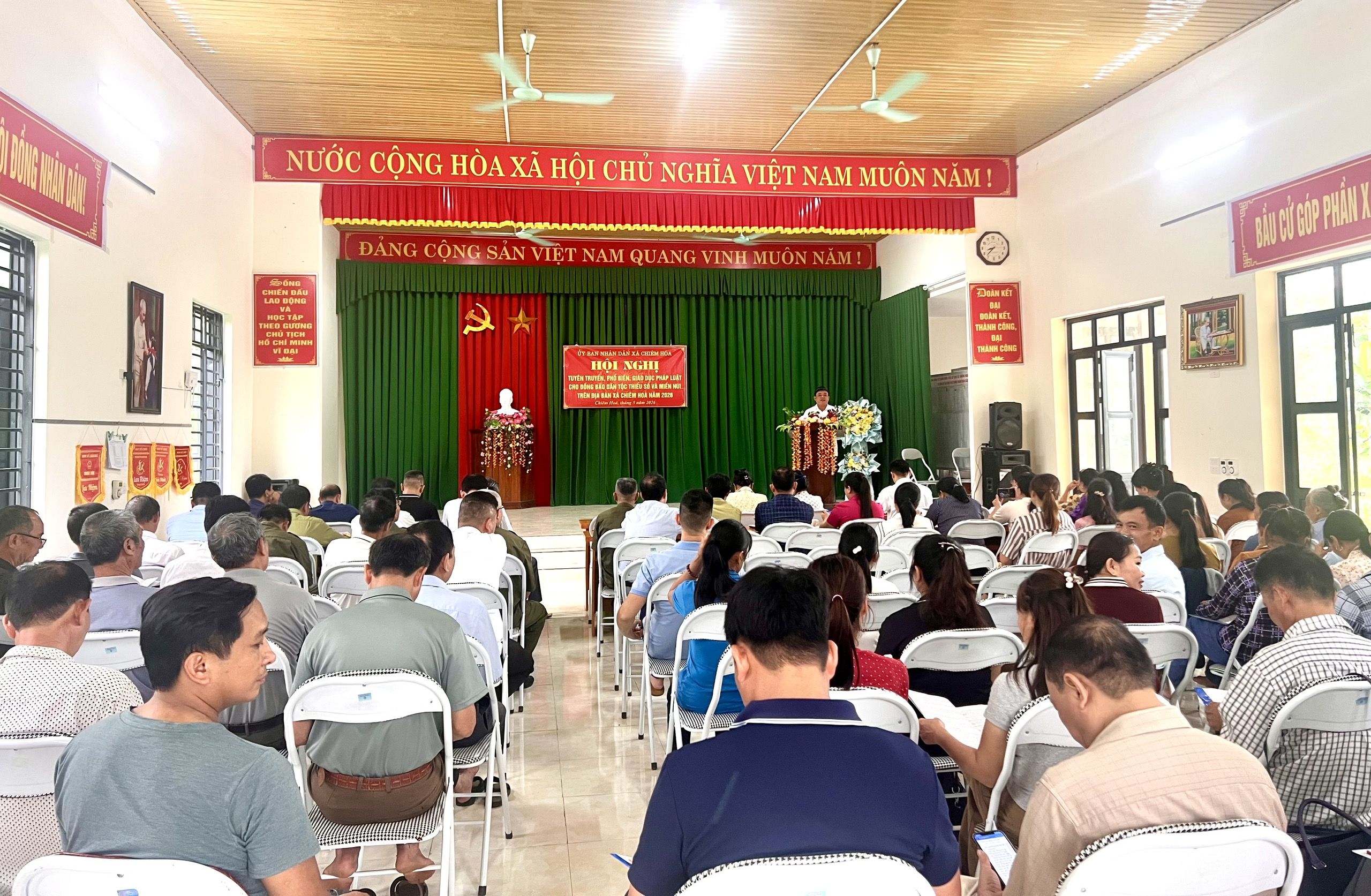 Xã Chiêm Hóa tuyên truyền, phổ biến giáo dục pháp luật tại thôn Đầm Hồng 3